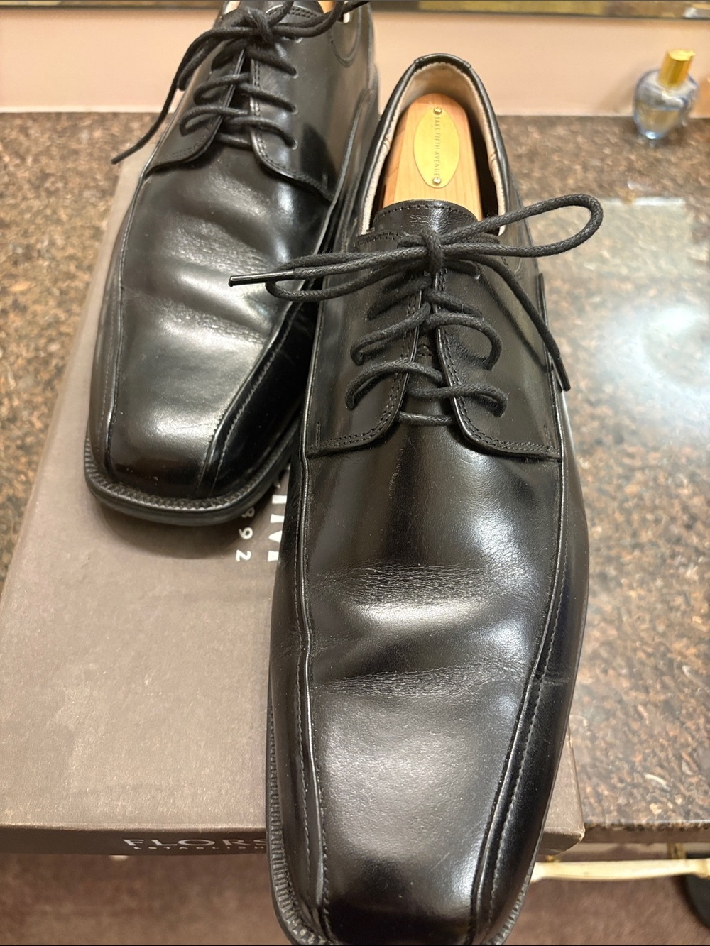 Florsheim Black Leather Derby Dress Shoes